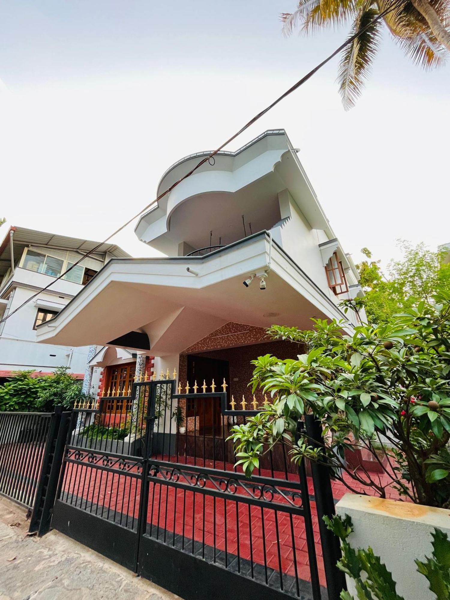 Spacious 3-Bedroom Private Villa In Mangalore - Ideal Getaway For Family And Friends Экстерьер фото